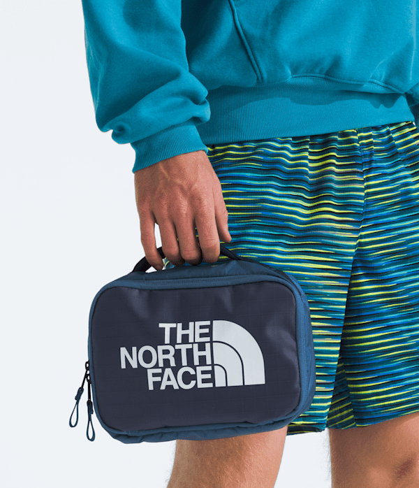 Base Camp Voyager Toiletry Kit - Image 4