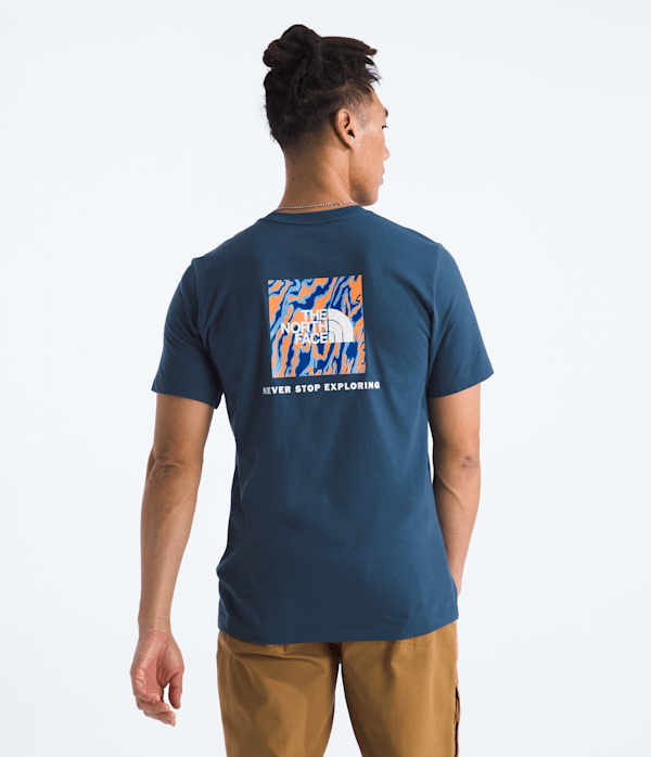 Men’s Short-Sleeve Core Wavy Lines Box NSE Tee