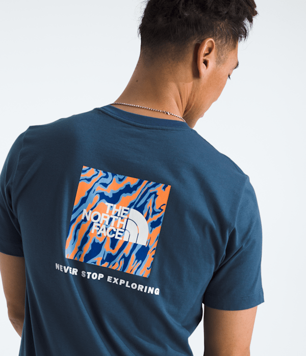Men’s Short-Sleeve Core Wavy Lines Box NSE Tee