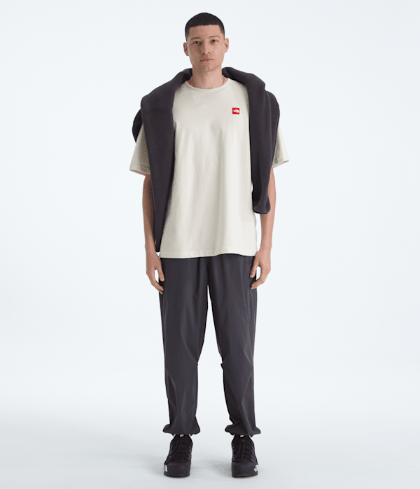 Men’s TNF™ Red Box Short-Sleeve Tee