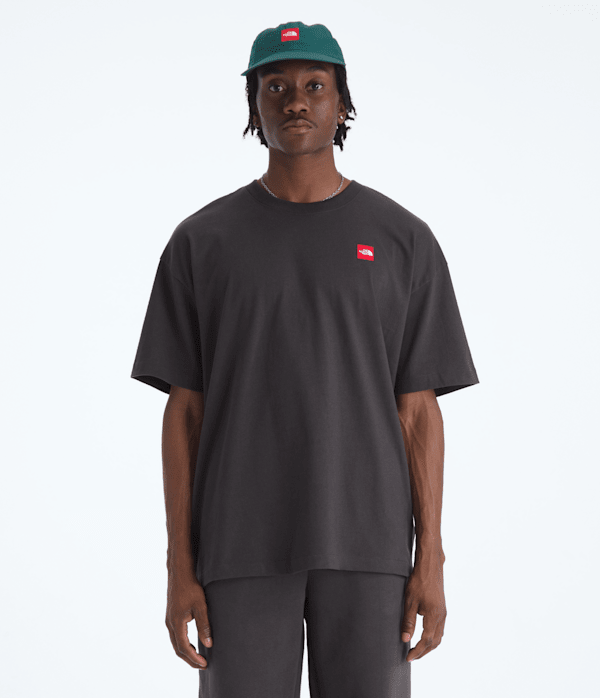 Men’s TNF™ Red Box Short-Sleeve Tee