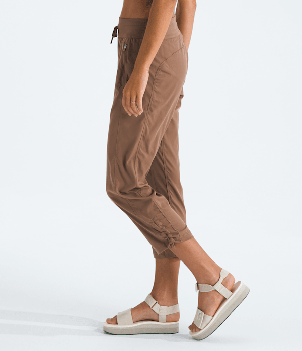 Women’s Aphrodite Motion Capris